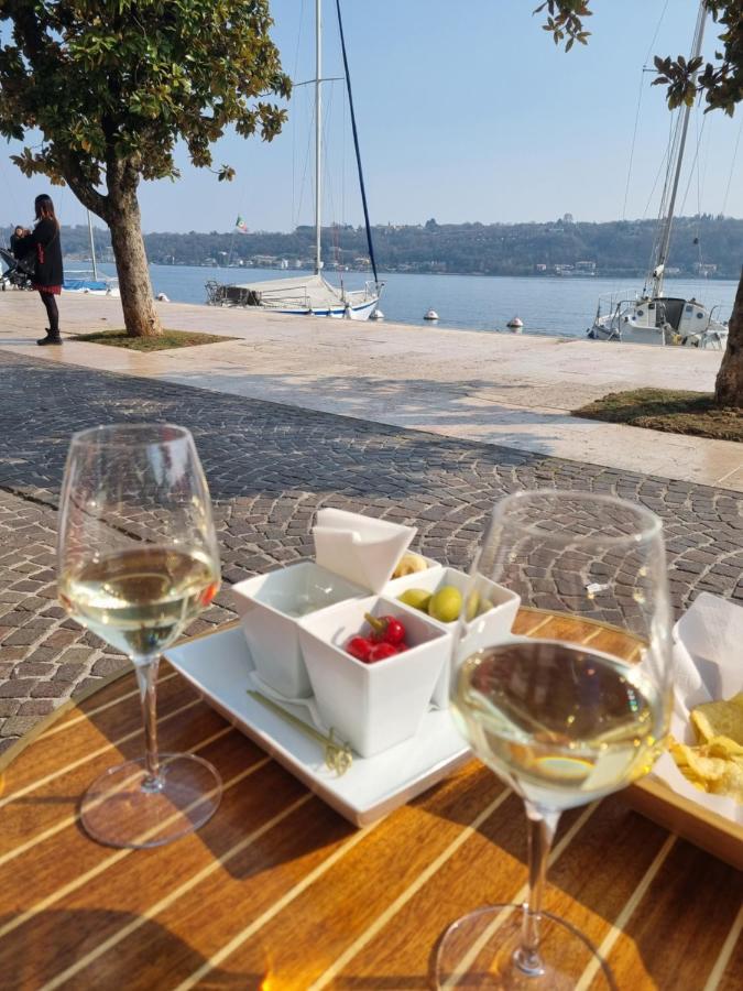 Sehr Zentral, Fussmarsch Bis Zur Promenade Und Trotzdem Ruhig Апартаменты